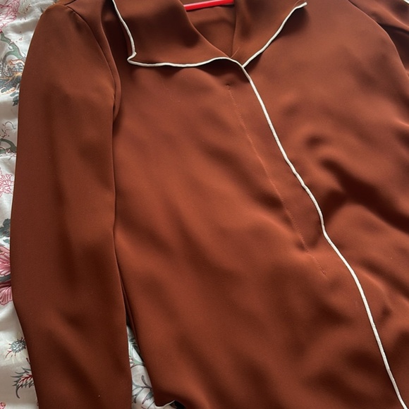 Aritizia blouse - Picture 3 of 4